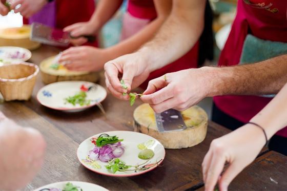 Discover the Chef in You – Join Our Thai Cooking Class! - 苏梅岛阿玛瑞度假酒店