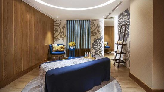 Breeze Spa treatment room