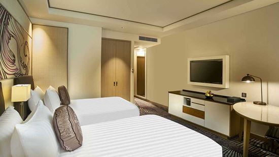Superior Twin